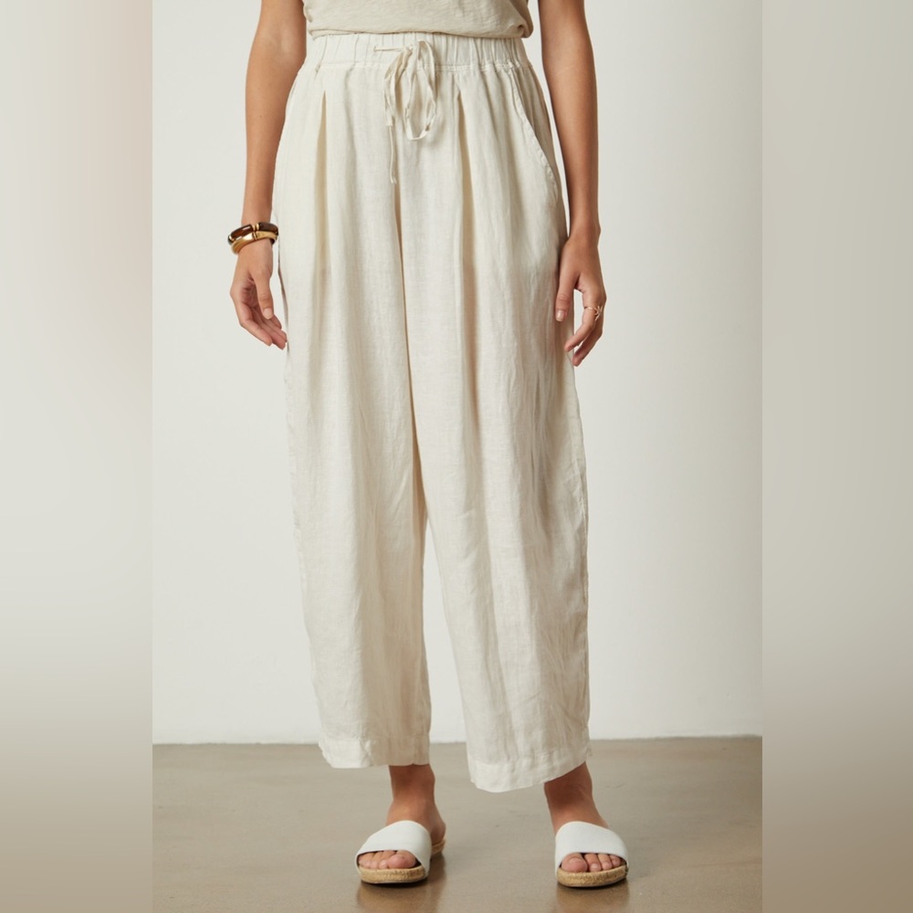 New Women’s Velvet by Graham & Spencer Linen Pants!!🔥🔥🔥